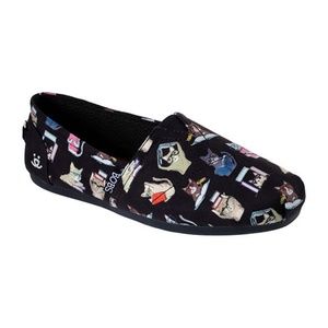 New Sketchers BOBS Women’s Plush - Studious Cats
